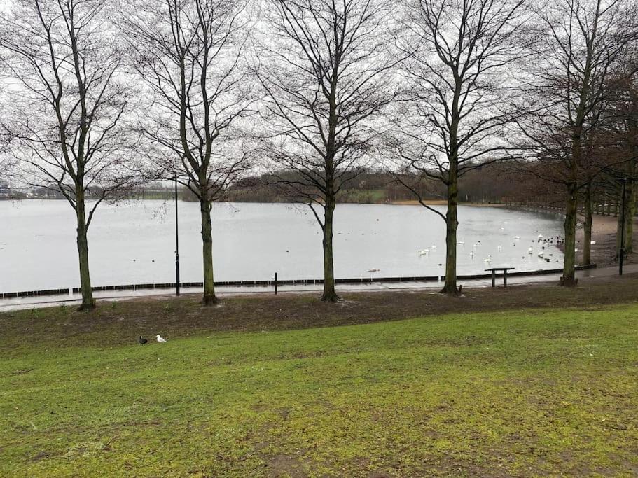 Lovely 2Nd Floor 2 Bed Flat Sleeps 4 Doncaster Esterno foto